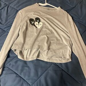 Gray Long Sleeve Crop Top & Pants with Heart Design